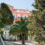 Le Logis Du Mas Nocleg ze śniadaniem