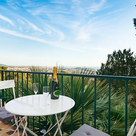 Le Logis Du Mas Bed & Breakfast Sète
