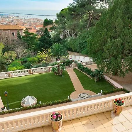 Le Logis Du Mas Bed & Breakfast